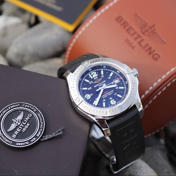 MINT CONDITION BREITLING COLT Men's Wrist Watch - Picture 6 of 8